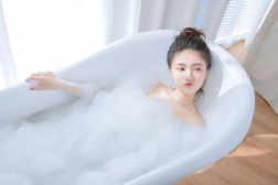 美女私房照裸体大尺度高清,揭秘高清裸体美女私房照的尺度与魅力